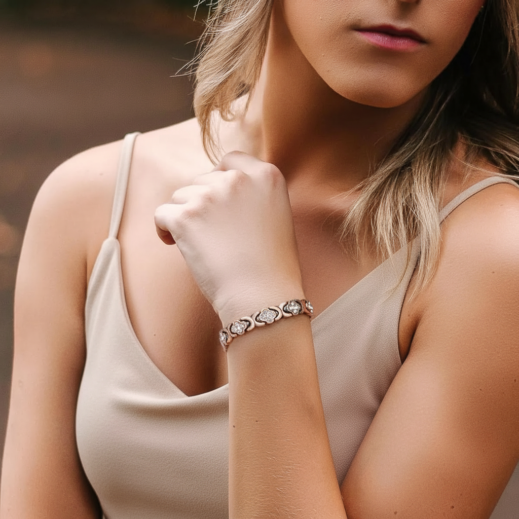 Aurelia Copper Bracelet — Magnetic Wellness Inspired